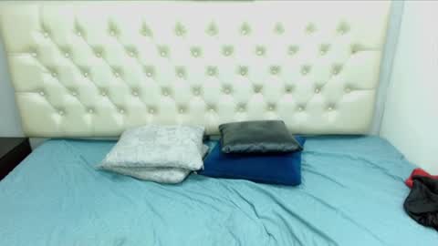 Snapshot of heidy_hotxxx chatting on March 6, 2:19 am heidy online show from March 6, 2:19 am