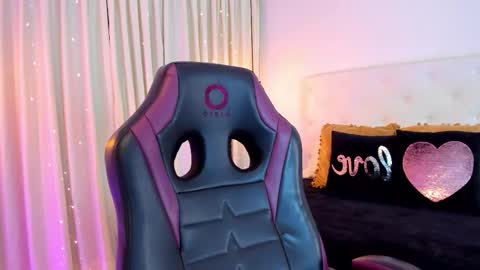              online show from January 10, 3:58 pm