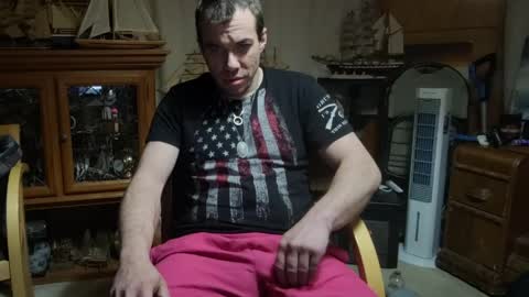 Snapshot of heisherrmann chatting on April 7, 2:01 am xxScubaStevexx online show from April 7, 2:01 am