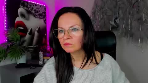 Snapshot of helen_79 chatting on April 20, 3:15 pm Helen online show from April 20, 3:15 pm