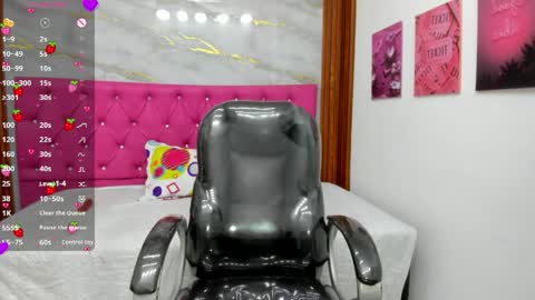 Helen online show from April 21, 6:55 pm