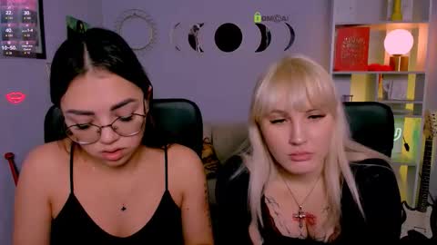 helen_shineee online show from January 13, 10:09 am