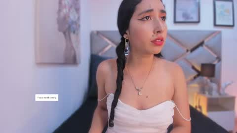 helena online show from July 29, 6:39 pm