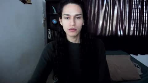 Snapshot of helena_spellman chatting on April 21, 1:50 pm helena_spellman online show from April 21, 1:50 pm