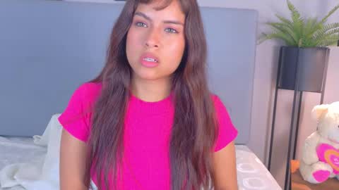 helenafoumier online show from March 28, 11:48 pm