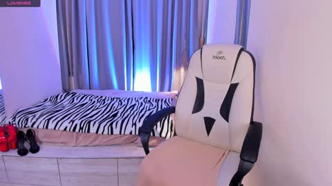 Helena online show from December 8, 1:58 pm