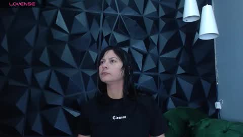 Helena Saenz online show from November 24, 12:05 pm