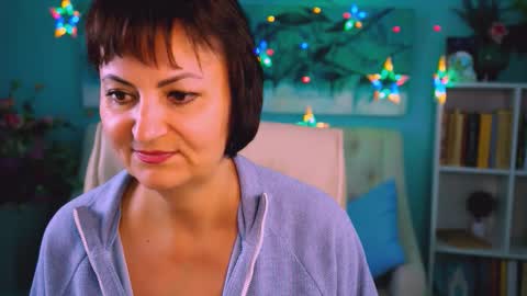 helenbeler online show from September 11, 8:36 am