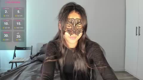 Snapshot of helenblazetrt chatting on June 23, 2:09 am Hi I am Helen online show from June 23, 2:09 am