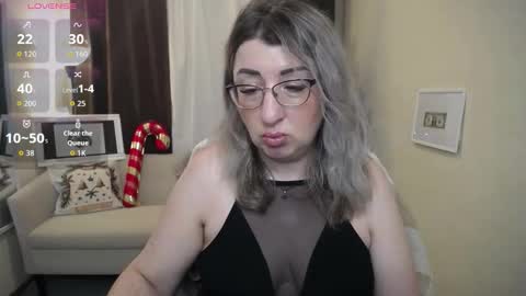 helenenigma online show from November 27, 7:38 pm