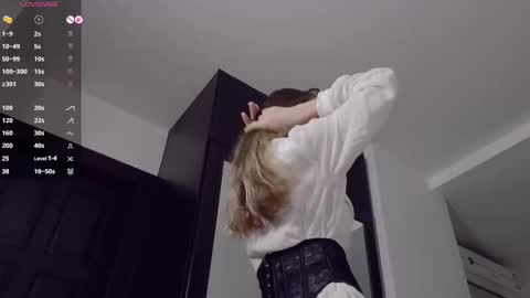 helenharmony online show from January 15, 1:54 am