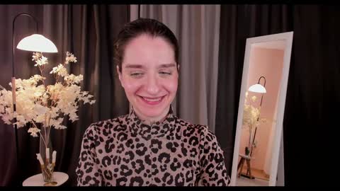 Helen online show from February 8, 5:51 am