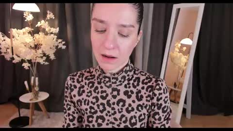 Helen online show from February 19, 3:28 am