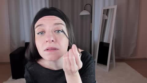 Helen online show from September 13, 2:33 am