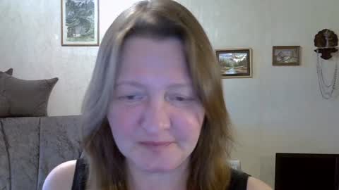 helgacharming online show from July 10, 2:49 am