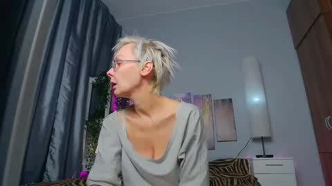 Helga online show from January 31, 4:36 am