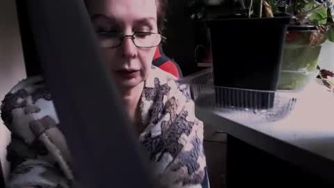 Snapshot of helgahimmele chatting on May 31, 1:18 pm Helga online show from May 31, 1:18 pm
