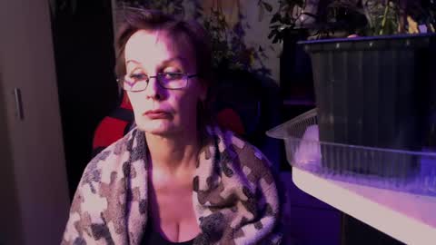 Snapshot of helgahimmele chatting on June 1, 9:05 pm Helga online show from June 1, 9:05 pm