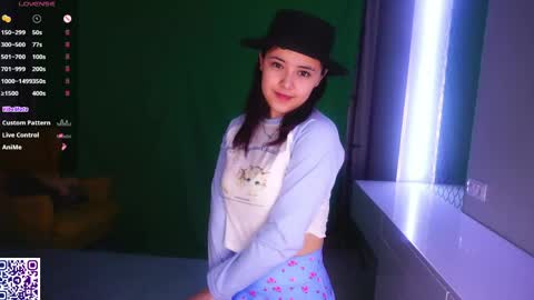 Aurora online show from April 6, 10:00 pm