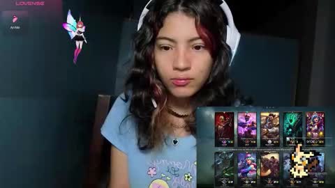 Helia Transfem and Amy online show from November 18, 1:44 am