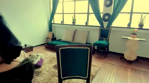 Heliconia online show from March 9, 4:22 pm