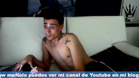 Snapshot of hell_boy66 chatting on September 15, 2:22 am Eros online show from September 15, 2:22 am