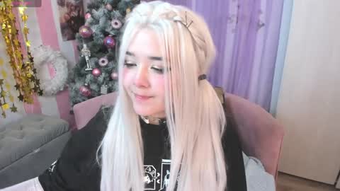 Laura online show from December 4, 7:28 am