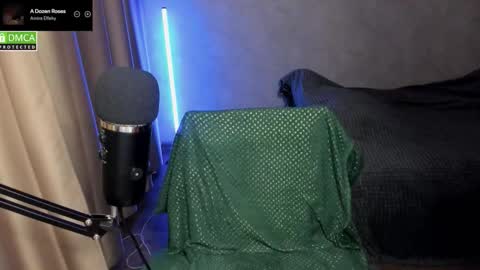 Snapshot of hell_hotline chatting on November 30, 6:34 pm Red online show from November 30, 6:34 pm