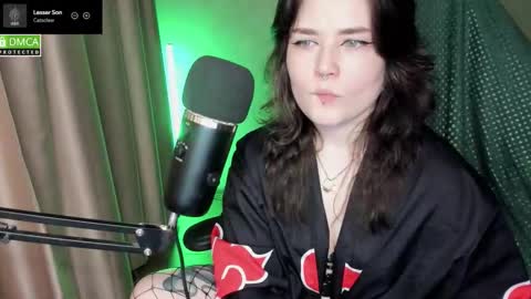 Red online show from March 24, 8:25 pm