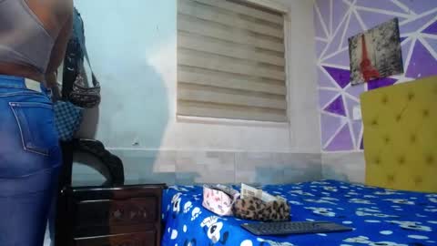 hellen maya online show from April 24, 6:54 pm