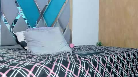 hellen     online show from February 23, 7:22 am