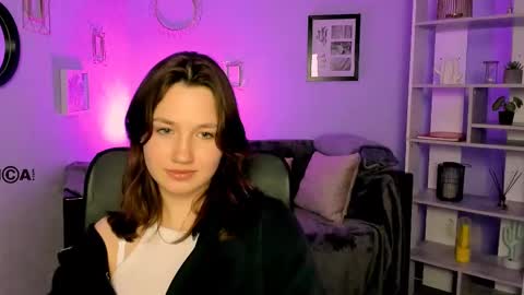 Helli online show from March 12, 11:12 pm