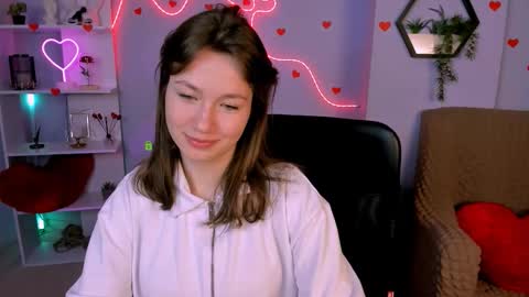 Helli online show from February 11, 7:41 pm