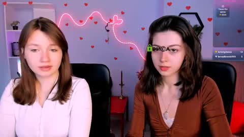 Helli online show from March 24, 8:25 pm