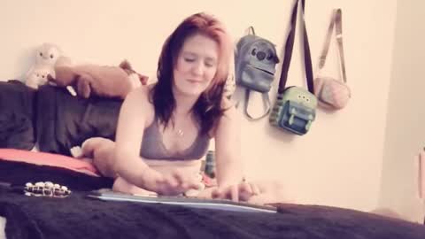 HellienaDesroser online show from September 27, 2:16 am