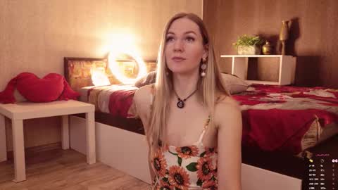 Alisia  Monday to Friday from 10 am to 4 pm GMT 2 online show from March 4, 7:36 am