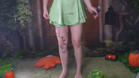 Taya online show from October 15, 12:27 pm