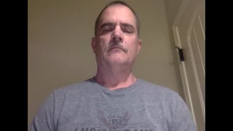 Snapshot of helloitsme969 chatting on April 1, 7:11 pm helloitsme969 online show from April 1, 7:11 pm