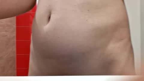 hellokitten123 online show from April 10, 5:45 am