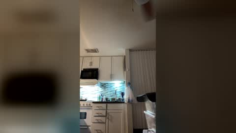 hemptree online show from March 17, 4:17 am