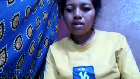 henitsaldy online show from October 10, 7:02 pm