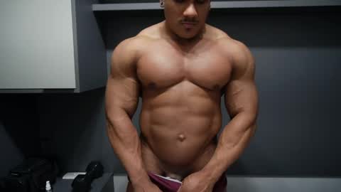Henri online show from May 24, 8:47 pm