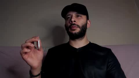 HenryAxe online show from September 18, 2:02 am