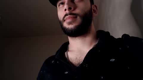 HenryAxe online show from February 11, 11:15 am