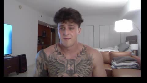 henrydesanti online show from September 16, 11:17 pm