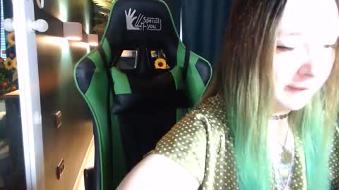 Snapshot of hentaishiing chatting on June 11, 1:20 pm Hentaishiing online show from June 11, 1:20 pm