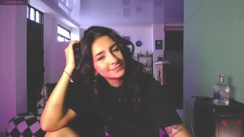 Snapshot of hera_069 chatting on June 7, 7:39 pm Hello I am Valentina independent Colombian model I love sensuality and pleasure welcome online show from June 7, 7:39 pm