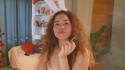 hercyqueen online show from April 5, 10:18 pm