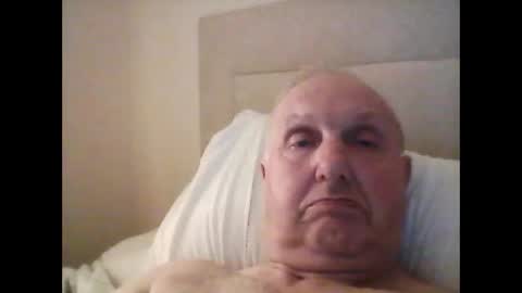 Snapshot of herdsman3 chatting on March 2, 12:42 am herdsman3 online show from March 2, 12:42 am