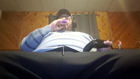 Snapshot of hereforbootyyy chatting on February 10, 8:07 am Hereforbootyyyy online show from February 10, 8:07 am